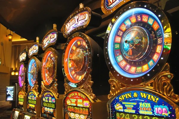 Dream Gaming live dealer blackjack on pcso